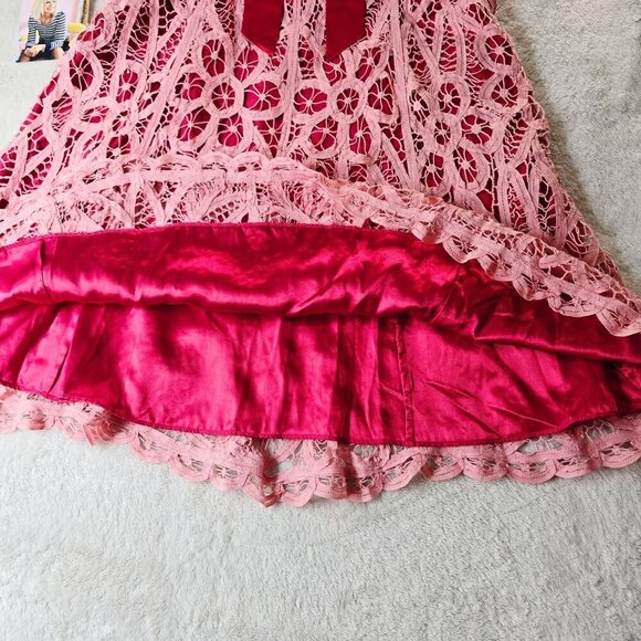 Betsey Johnson ✦ Pink Lace Strapless Dress ✦ Red Velvet Bow Mini Sz 6 NWT - Picture 13 of 16